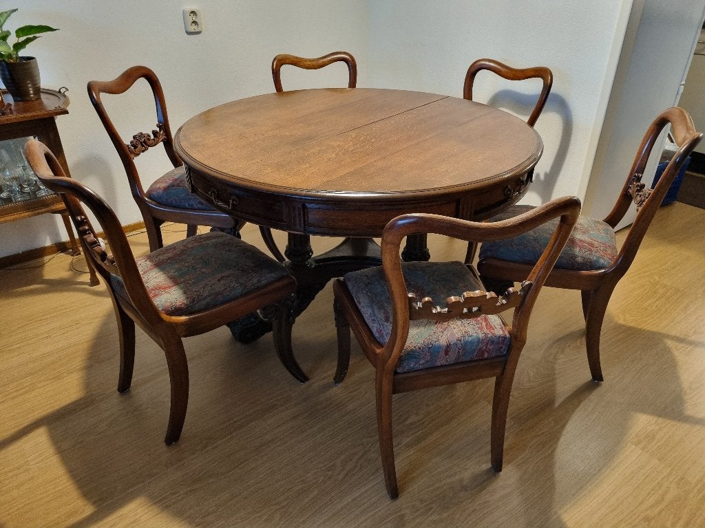 Engelse Eethoek, Ronde tafel (drum table) + 6 stoelen, Ophalen