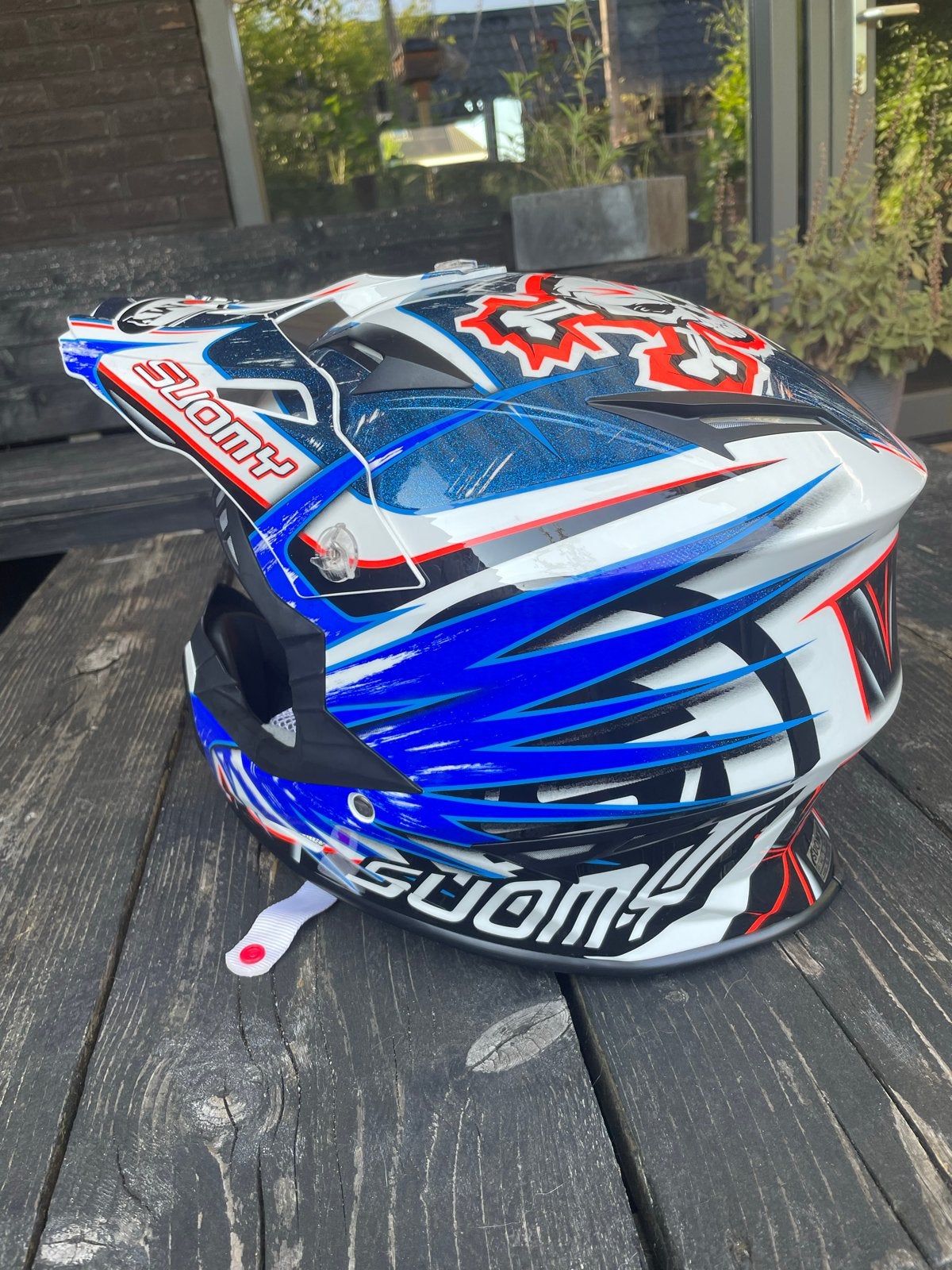 Frisse Suomy cross helm. Maat S (55/56) - Blauw/Wit/Rood, Motoren, Kleding | Motorhelmen, Overige merken, Offroadhelm, Ophalen of Verzenden