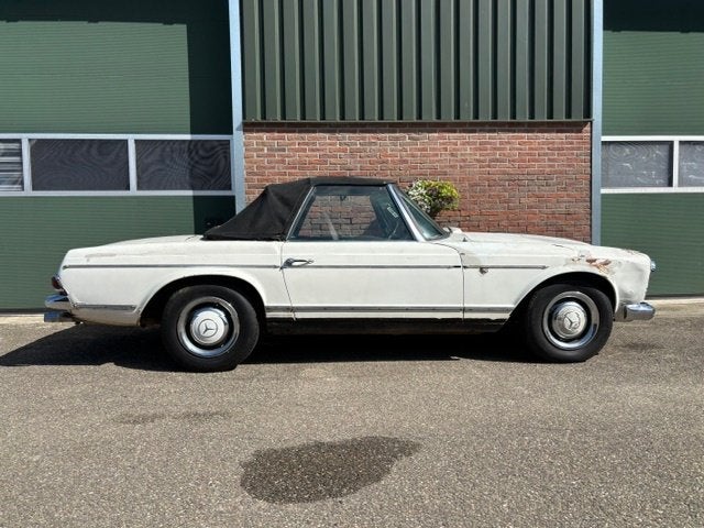 Mercedes 230 SL Pagode 1967 W113 Cabriolet Ongelast Project, Auto's, Automaat, Cabriolet, 2300 cc, Mercedes-Benz