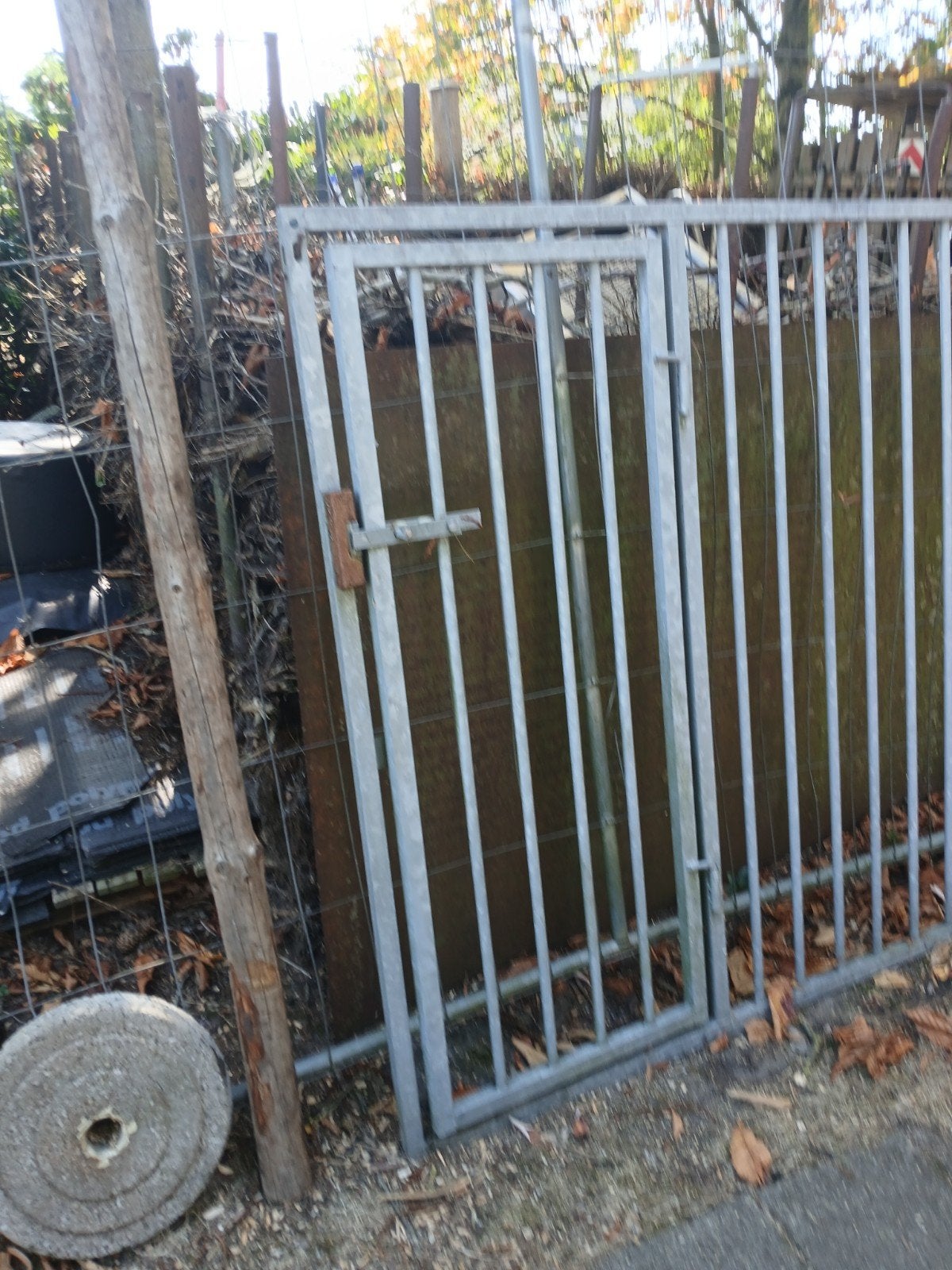 Metalen hekwerk met poort - Gebruikt, Ophalen, Met poort, Gebruikt, Spijlenhekwerk