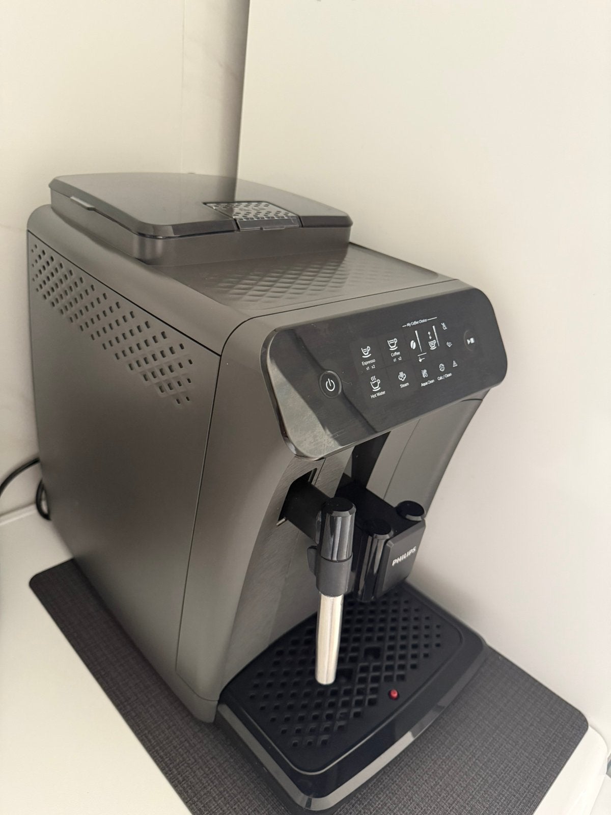 PHILIPS Volautomatische koffiezetapparaat EP0824/00800 Serie, 10 kopjes of meer, Koffiemachine, Zo goed als nieuw, Gemalen koffie