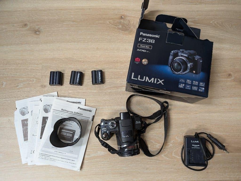 Panasonic Lumix FZ38, Gebruikt, 12 Megapixel, Compact, Ophalen of Verzenden