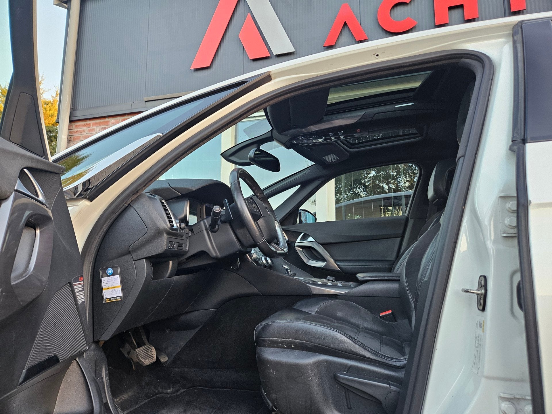 Citroen DS5 2.0 Hybrid4 Business Optimum Automaat! NAP! Pano, Auto's, Automaat, Euro 5, Verwarmde buitenspiegels, Gebruikt