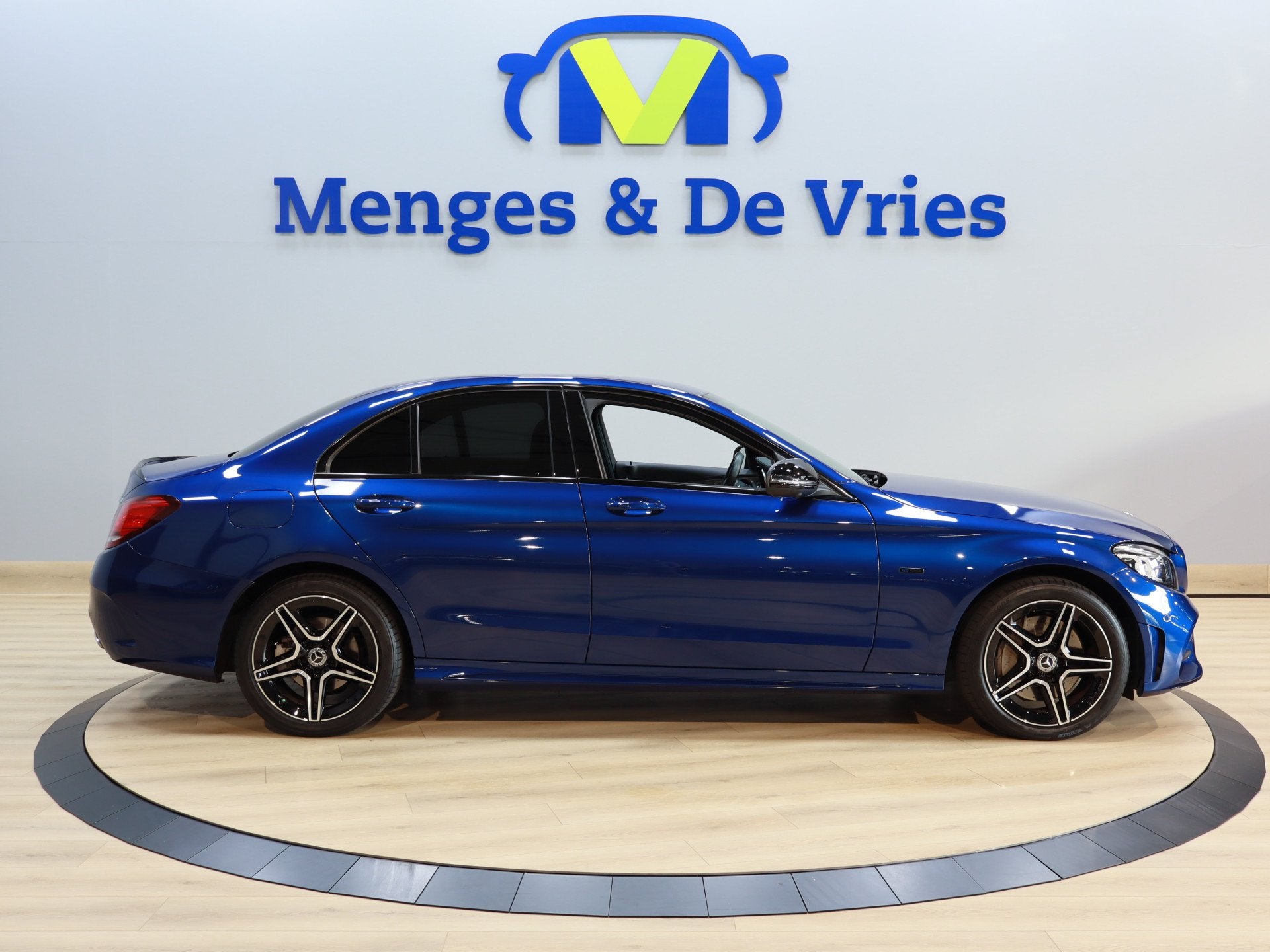 Mercedes-Benz C-Klasse 300 e Business Solution AMG Limited A, Auto's, Automaat, 12 maanden, Achterwielaandrijving, Origineel Nederlands
