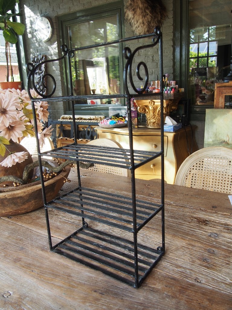 Zwart metalen wandrek/etagere - 62x32x17 cm, Ophalen of Verzenden