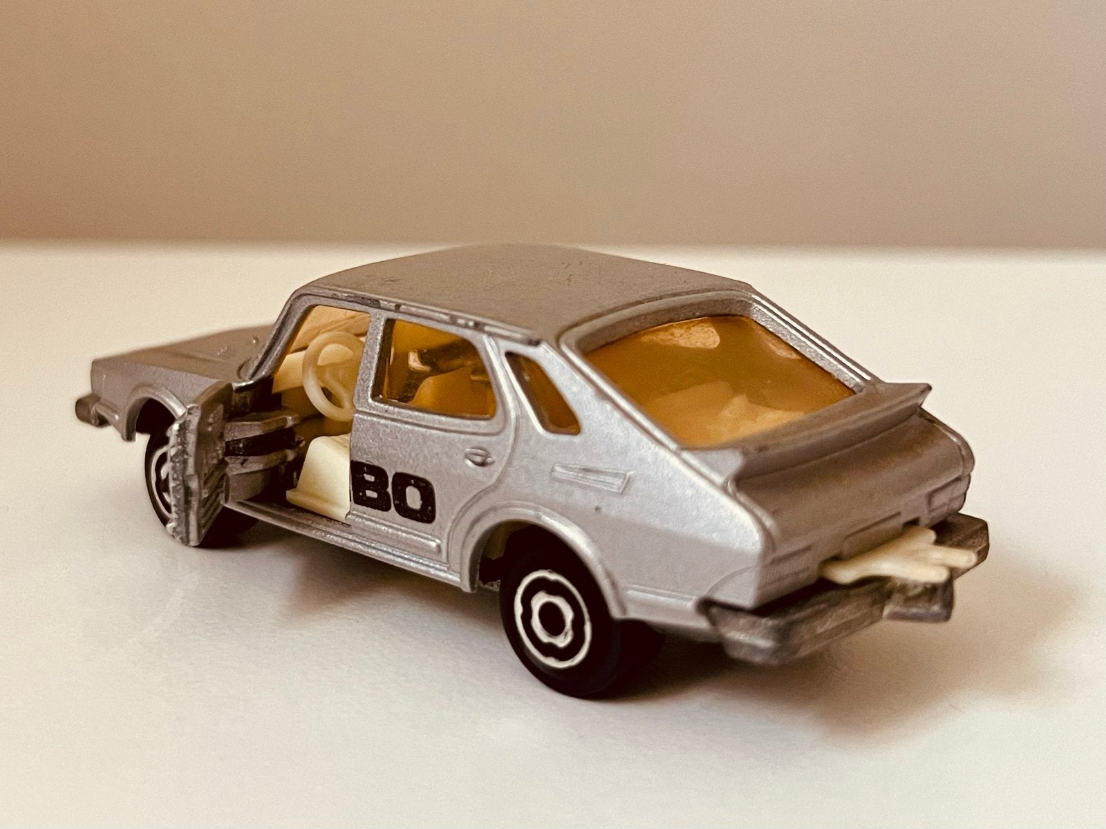 Majorette Saab 900 Turbo, Ophalen of Verzenden, Gebruikt