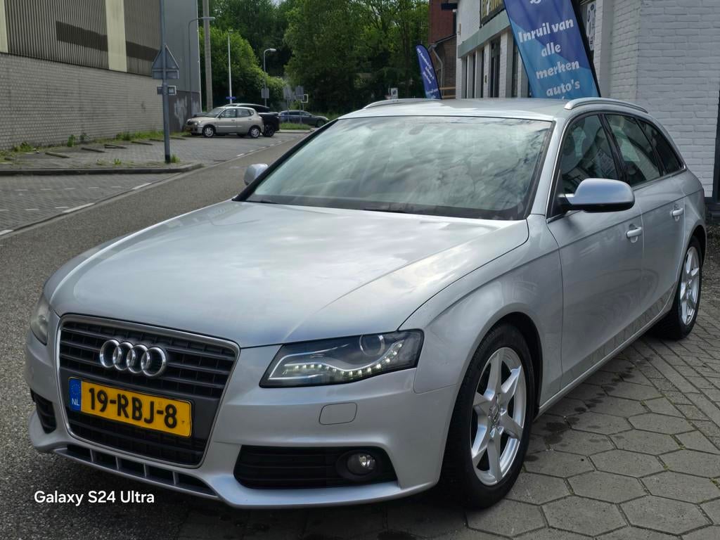 Audi A4 Avant 1.8 TFSI S edition*1e eig*automaat*navi*airco, Auto's, Audi, Euro 5, 1490 kg, Gebruikt, 4 cilinders