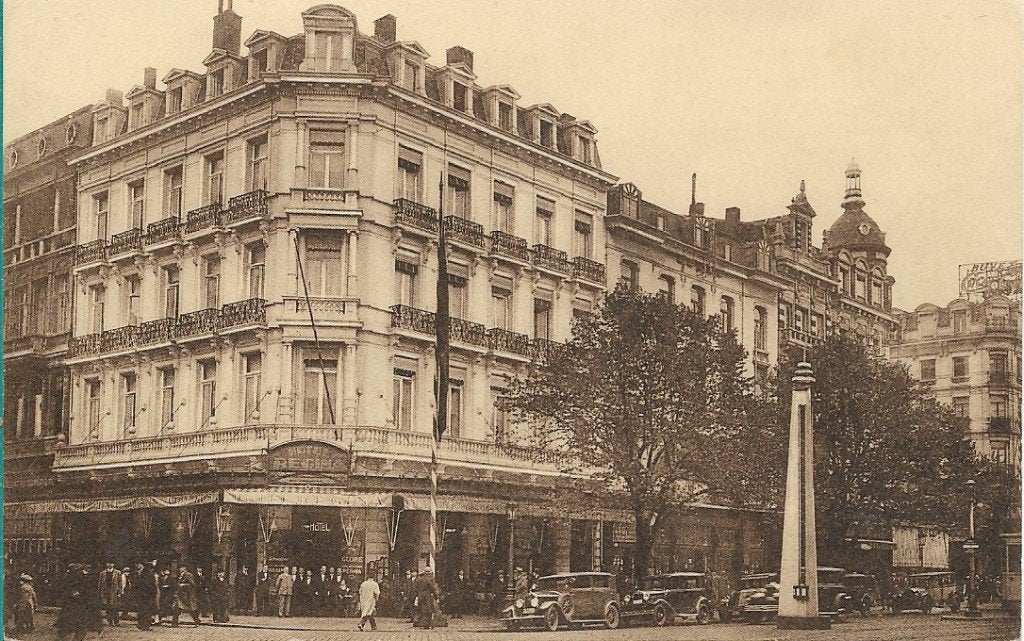 Antwerpen ca 1930 Hotel Regina Keyserlei 11 met veel mensen, Verzenden, 1920 tot 1940, Ongelopen, Antwerpen