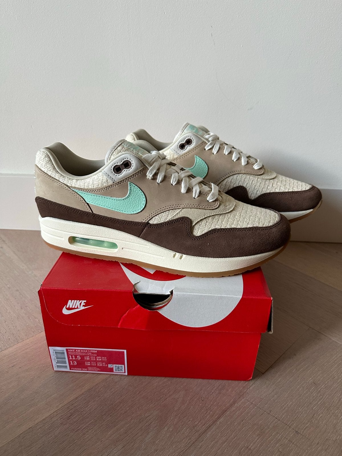 Nike Air Max 1 Crepe Hemp (2022) - EU 45,5 DS | Nieuw, Bruin, Nieuw, Ophalen of Verzenden, Sneakers of Gympen