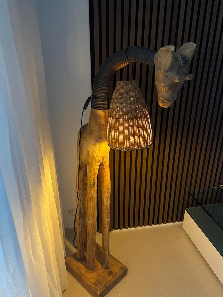 Houten GIRAFFE vloerlamp, Ophalen of Verzenden, 150 tot 200 cm