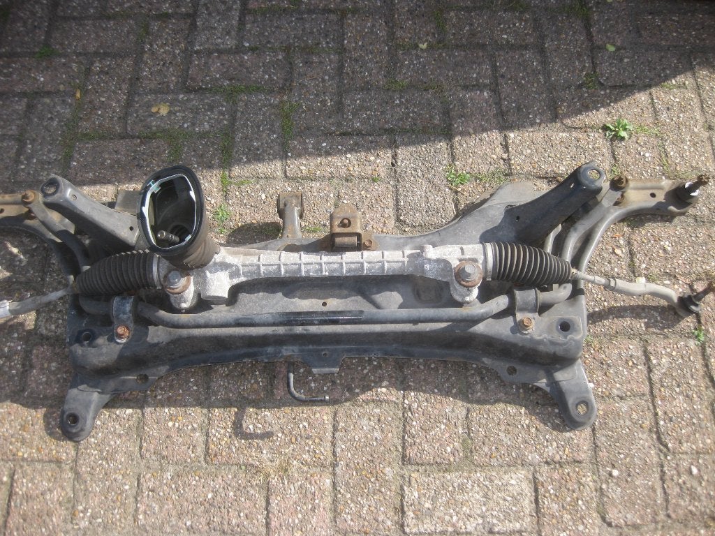 ophanging , subframe , toyota aygo, citroen c1, peugeot 107, Auto-onderdelen, Ophalen of Verzenden, Citroën