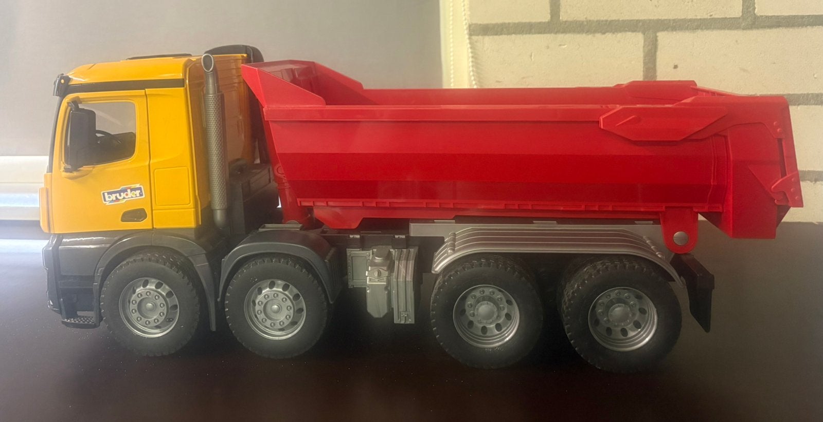 Bruder kiepwagen, Kinderen en Baby's, Speelgoed | Speelgoedvoertuigen, Ophalen, Gebruikt