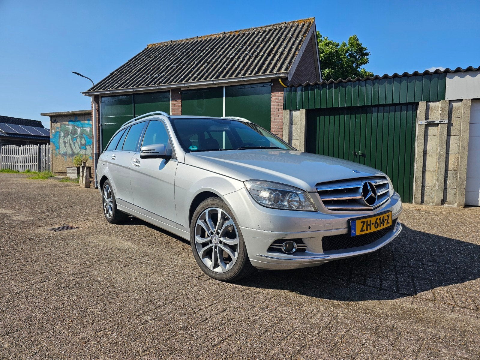 Mercedes-Benz Mercedes 2010 Grijs, Automaat, Euro 5, Achterwielaandrijving, 1800 kg