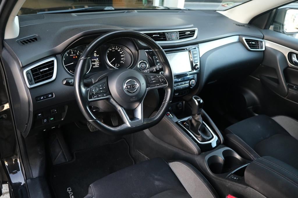 Nissan Qashqai 1.2 Tekna AUT 360 Camera Trekhaak Pano Led, Auto's, Nissan, Stof, Gebruikt, 4 cilinders, 116 pk