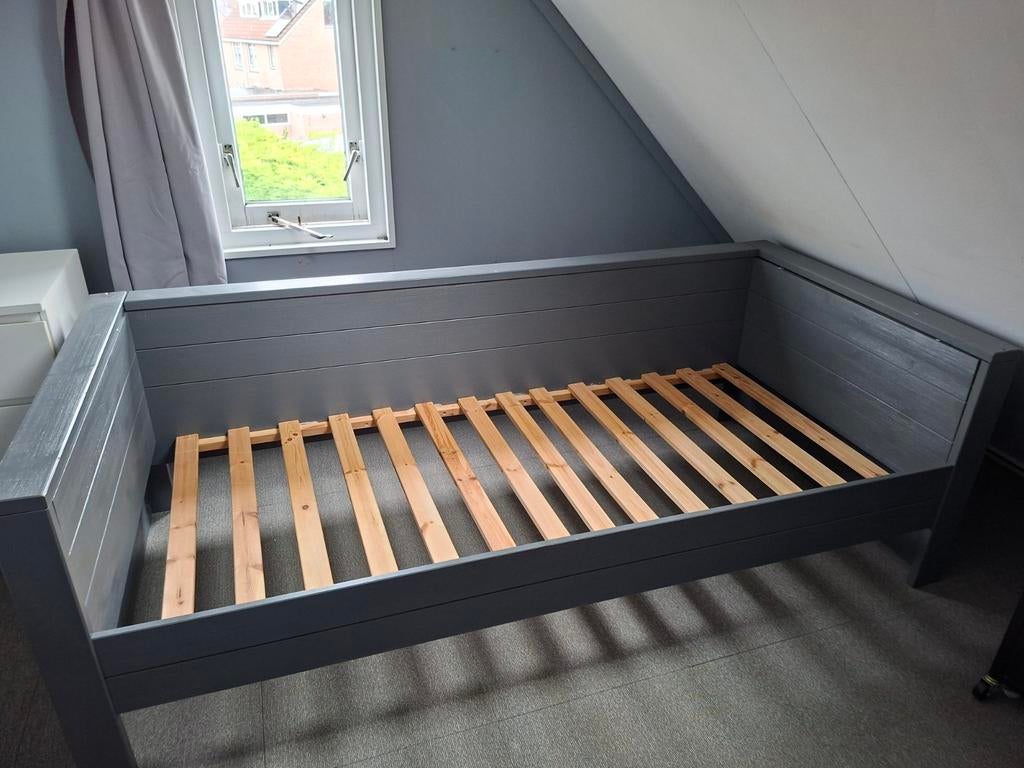 Jongensbed, Huis en Inrichting, Slaapkamer | Bedden, Ophalen, Gebruikt, 90 cm, Eenpersoons