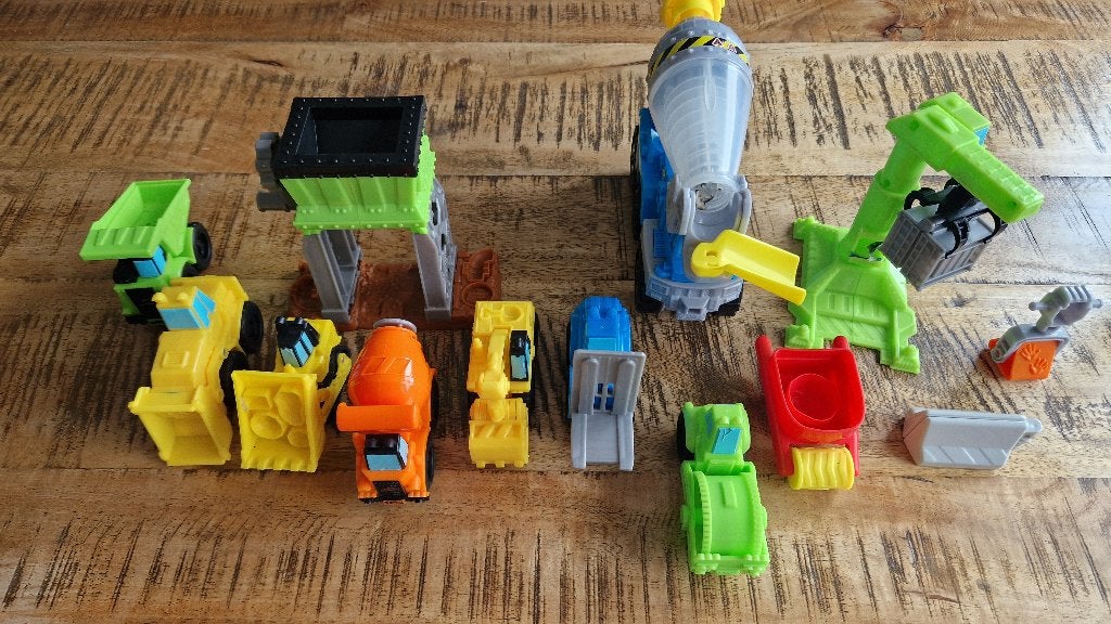 Play Doh auto's wegwerkers, Ophalen of Verzenden, Zo goed als nieuw, Knutselen