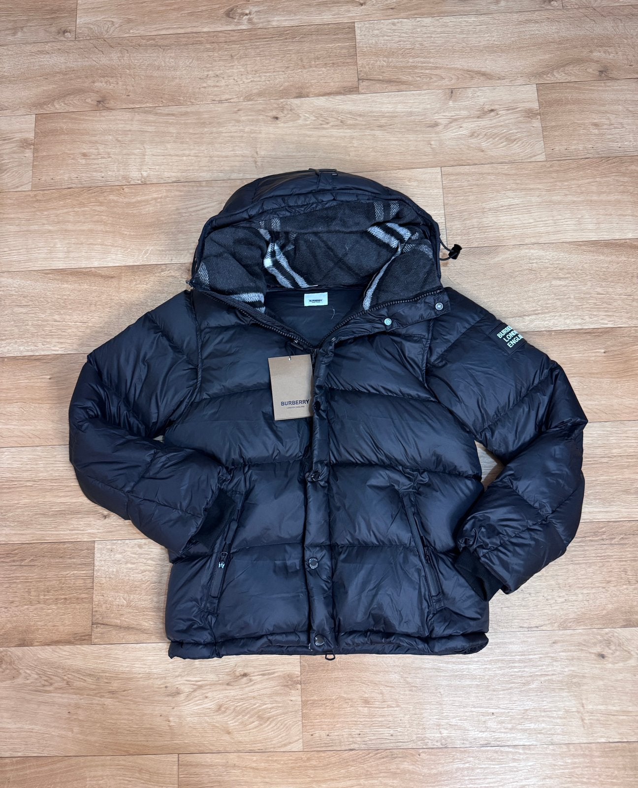 Burberry Puffer Jas Zwart – Maat M, Ophalen of Verzenden, Zo goed als nieuw, Maat 48/50 (M), Zwart