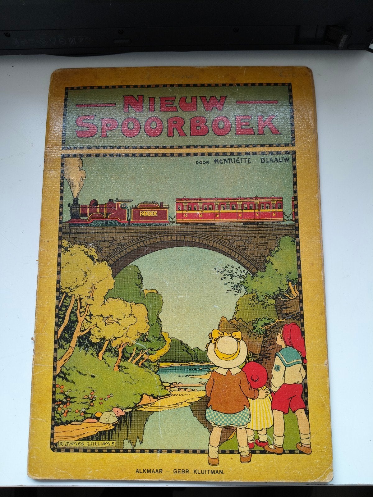 Nieuw Spoorboek - Henriëtte blaauw, Ophalen of Verzenden, Gelezen, Henriëtte blaauw, Prentenboek