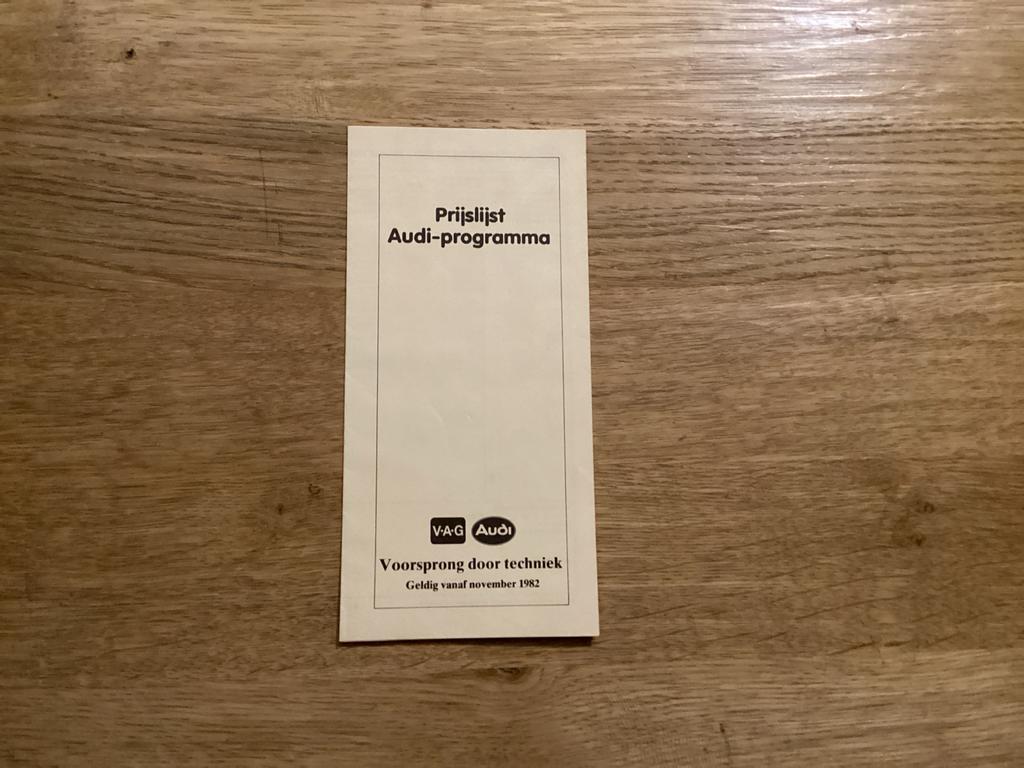 Audi Prijslijst - Programma (November 1982), Ophalen of Verzenden, Gelezen, Audi