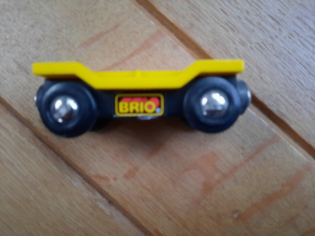 BRIO Autotransporter met oprijplaat, Ophalen of Verzenden, Zo goed als nieuw