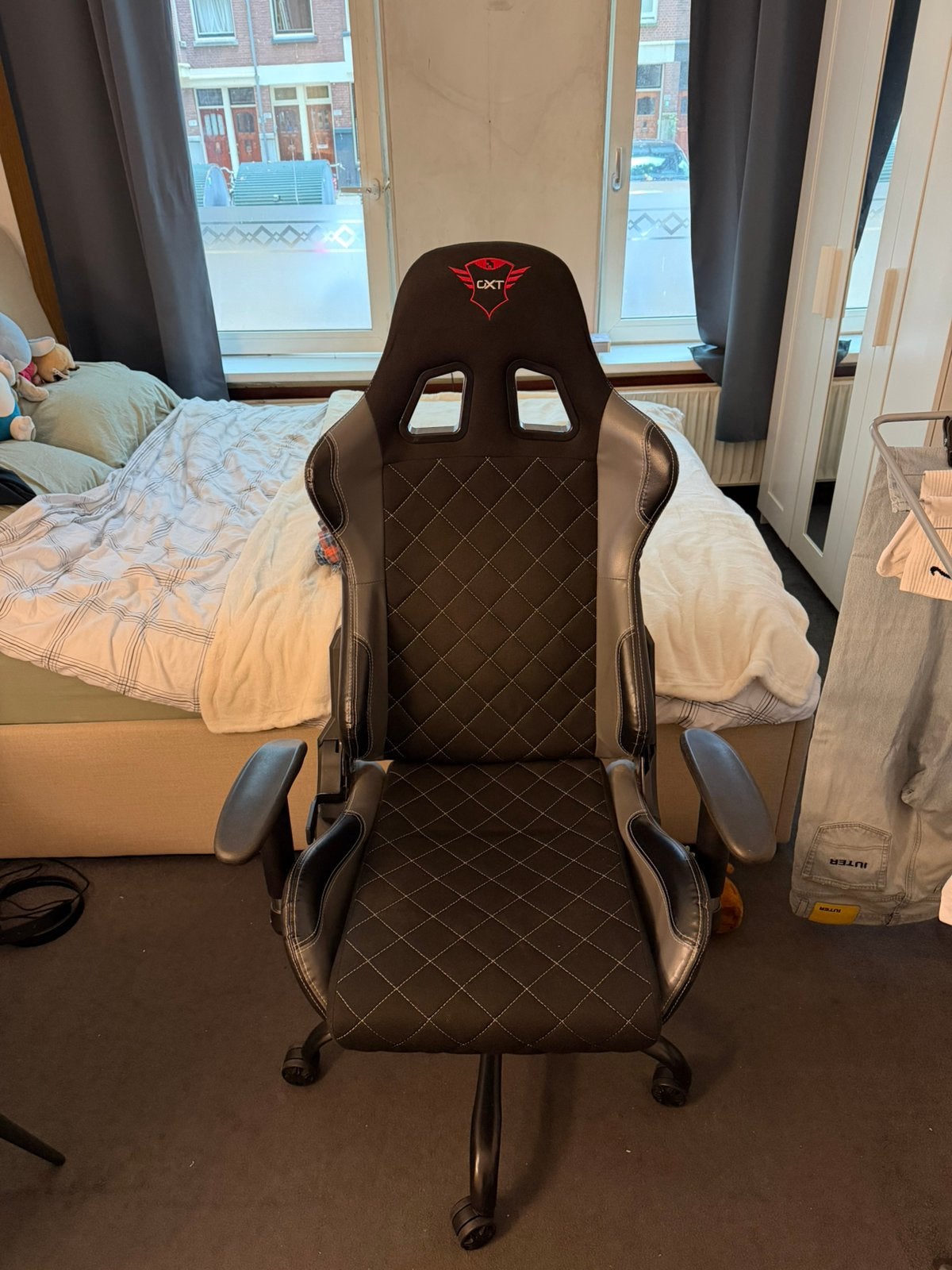 GXT Trust Gamechair Bureaustoel, Zonder kussens, Huis en Inrichting, Bureaustoelen, Ophalen, Gebruikt, Zwart, Gaming bureaustoel