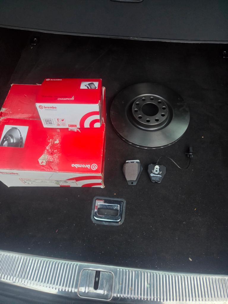 ( nieuw ) Remmen set audi a6 C5/ audi a4 B5, Ophalen of Verzenden, Nieuw, Audi