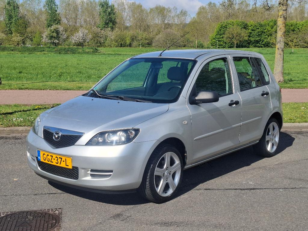 Mazda 2 bj 2007 Airco Elektr Pak 5DRS Nieuwe APK Betrouwbaar, Voorwielaandrijving, 1025 kg, Stof, 1242 cc