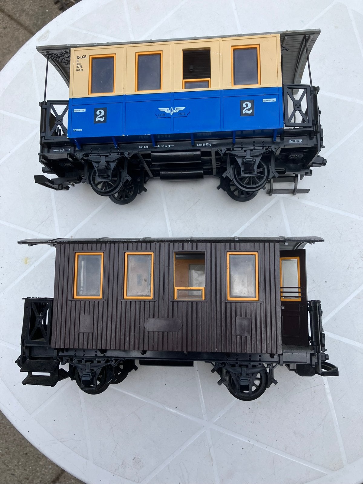 Lgb 2personenrijtuigjes voor diorama bouw of decoratie, Gebruikt, Gelijkstroom, Wagon, Ophalen of Verzenden