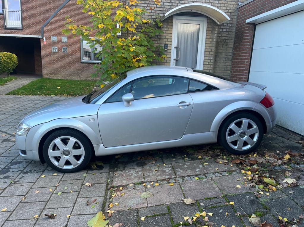 Audi TT 1.8 5V Turbo, Auto's, Voorwielaandrijving, Euro 5, TT, 4 cilinders