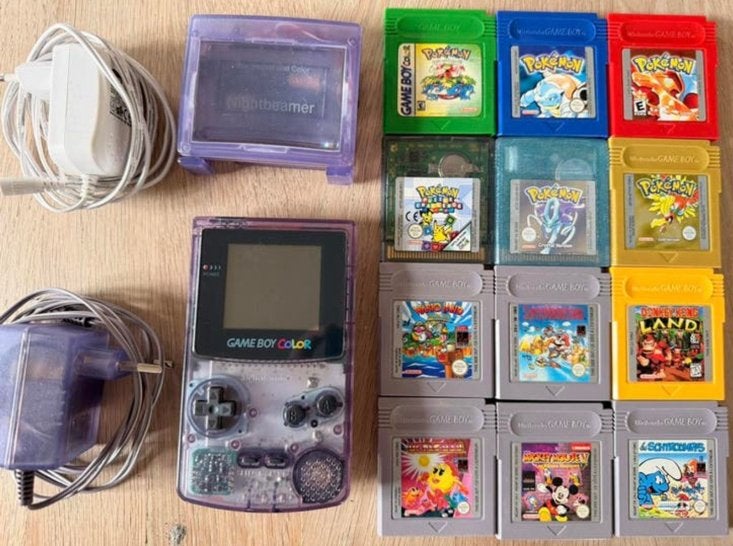 Game Boy Color (Atomic Purple) + 12 spellen & accessoires, Ophalen, 1 speler, Zo goed als nieuw, Role Playing Game (Rpg)