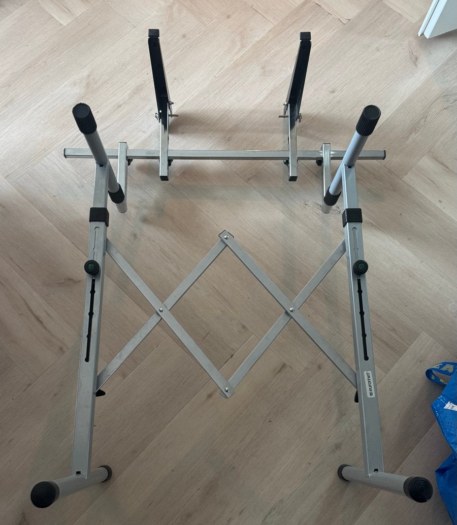 Euromet Dubbele Piano Standaard - Keyboardstandaard, Muziek en Instrumenten, Standaards, Ophalen of Verzenden, Gebruikt, Instrumentstandaard