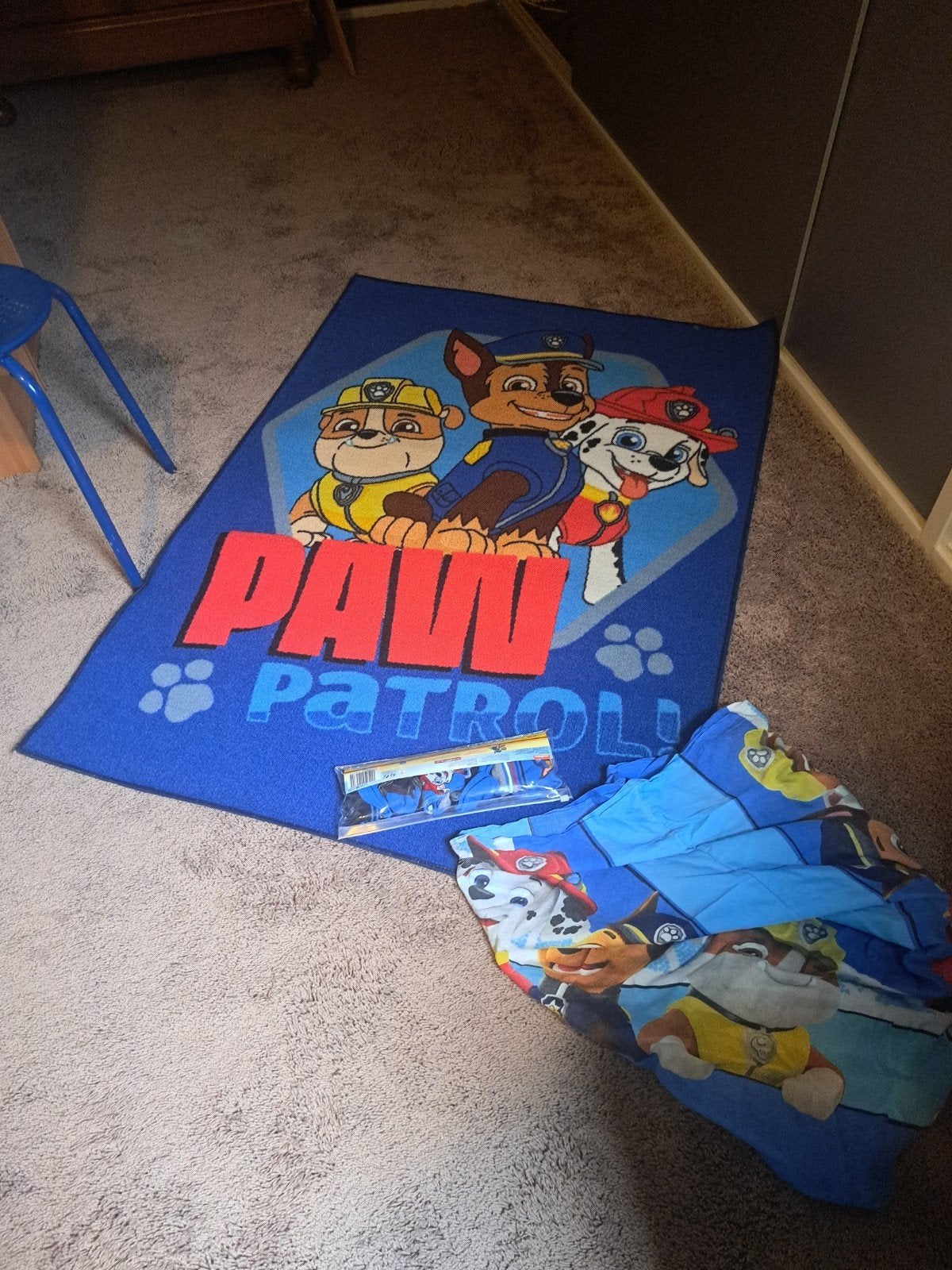 paw patrol vloerkleed, dekbed. sokken 31-35. Zwembroek., Kinderen en Baby's, Babykleding | Overige, Ophalen of Verzenden, Gebruikt