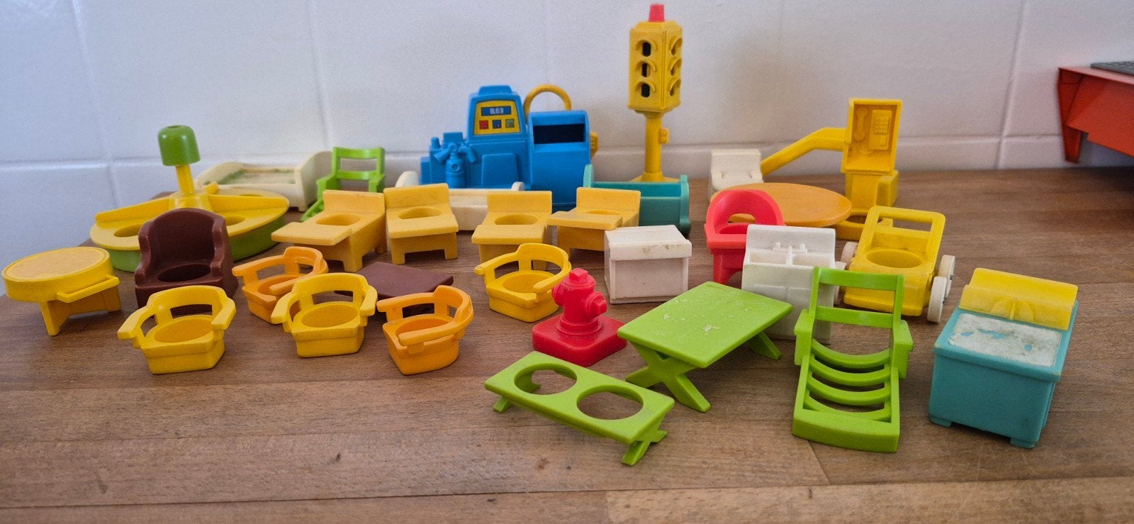 Vintage Fisher-Price Little People meubels en accessoires, Kinderen en Baby's, Speelgoed | Overig, Ophalen of Verzenden, Gebruikt