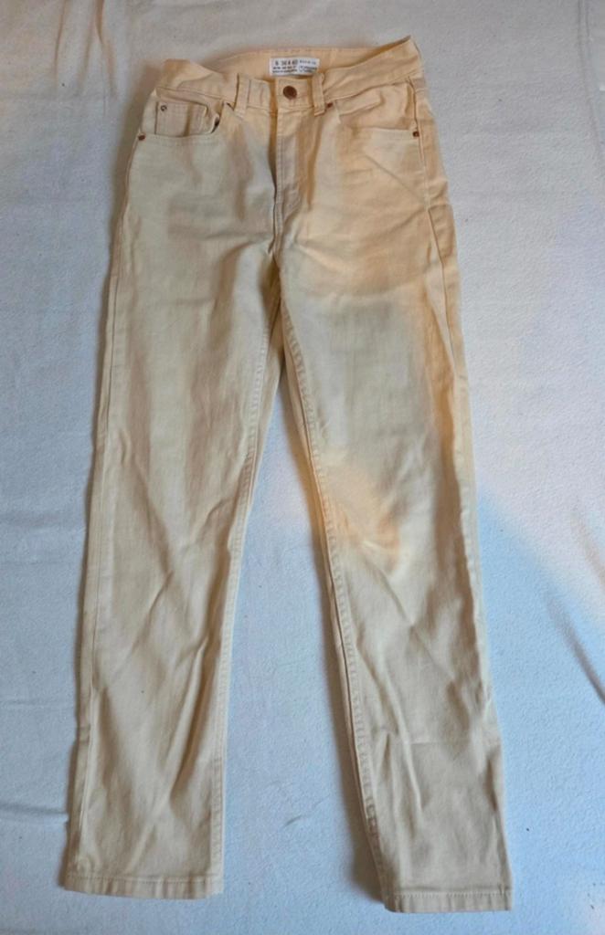 Creme kleurige jeans van primark maat 36, Primark, Beige, Ophalen of Verzenden, Zo goed als nieuw