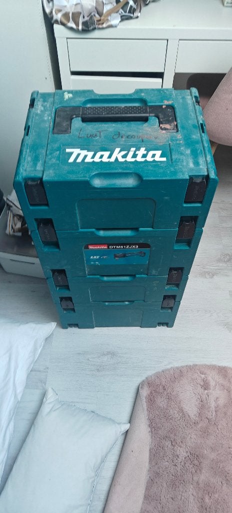 Makita box, Ophalen, Gebruikt