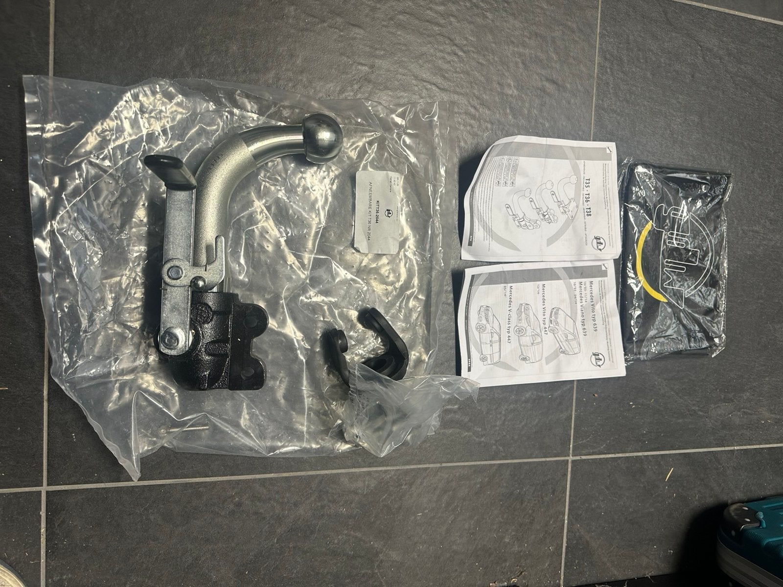 Mercedes Vito W447 afneembare trekhaak, Ophalen, Nieuw