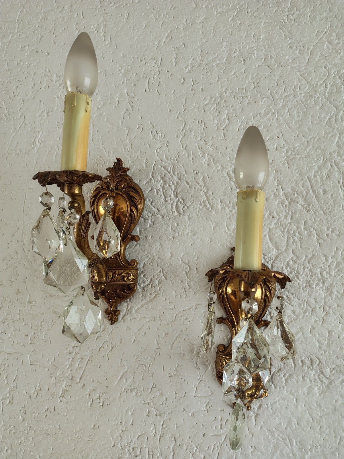Set van 2 antieke wandlampen met kristallen hangers, Huis en Inrichting, Lampen | Wandlampen, Gebruikt, E14 (klein), Ophalen of Verzenden