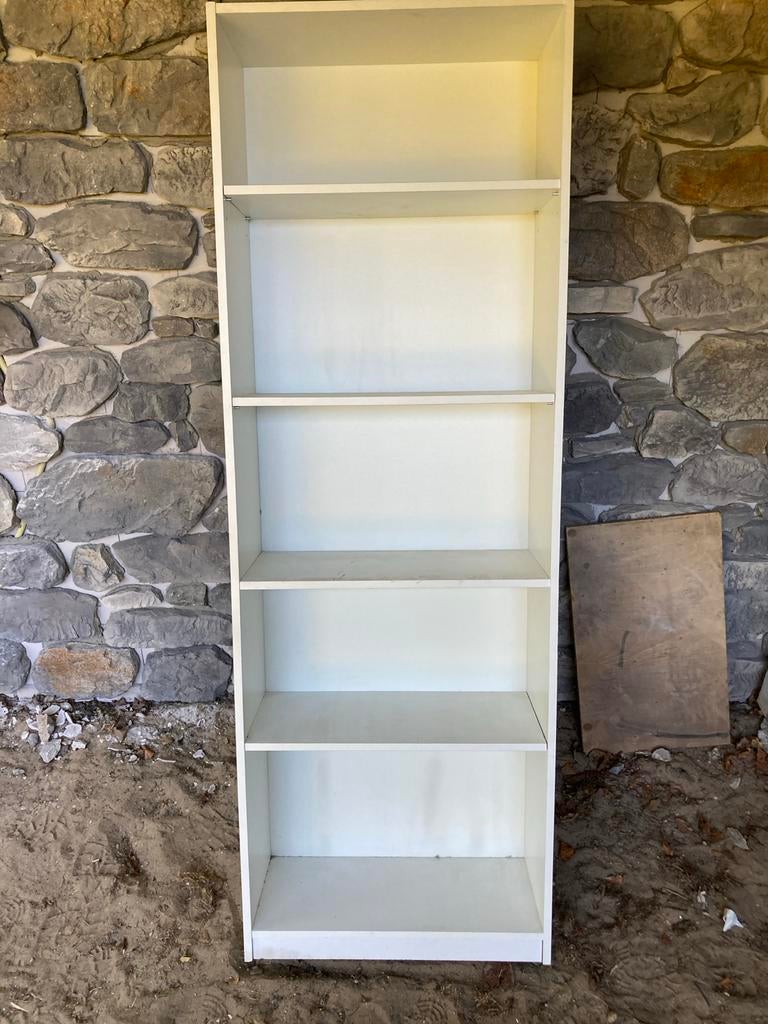 Witte Boekenkast met 5 Planken - Gebruikt, Huis en Inrichting, Ophalen, Met plank(en), Gebruikt, 200 cm of meer