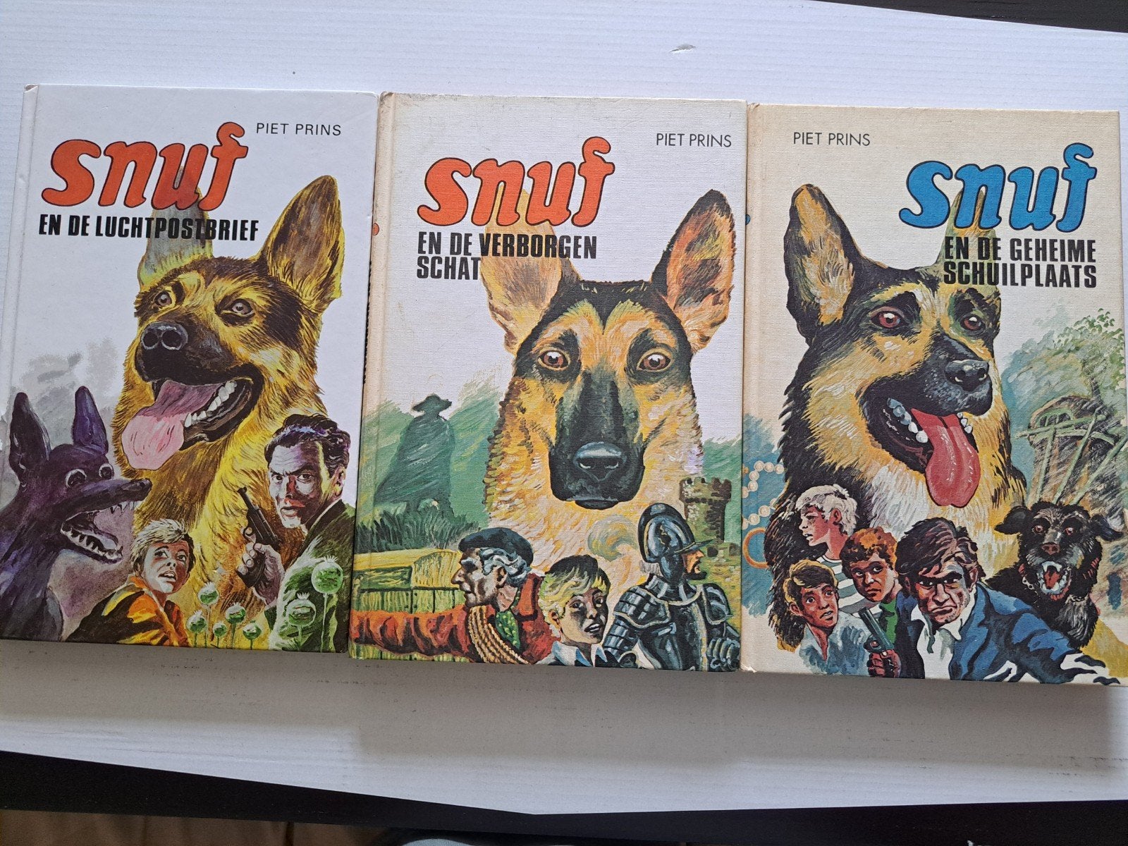 Snuf de Hond boeken Piet Prins (3 delen), Boeken, Ophalen of Verzenden, Gelezen, Piet Prins, Fictie algemeen