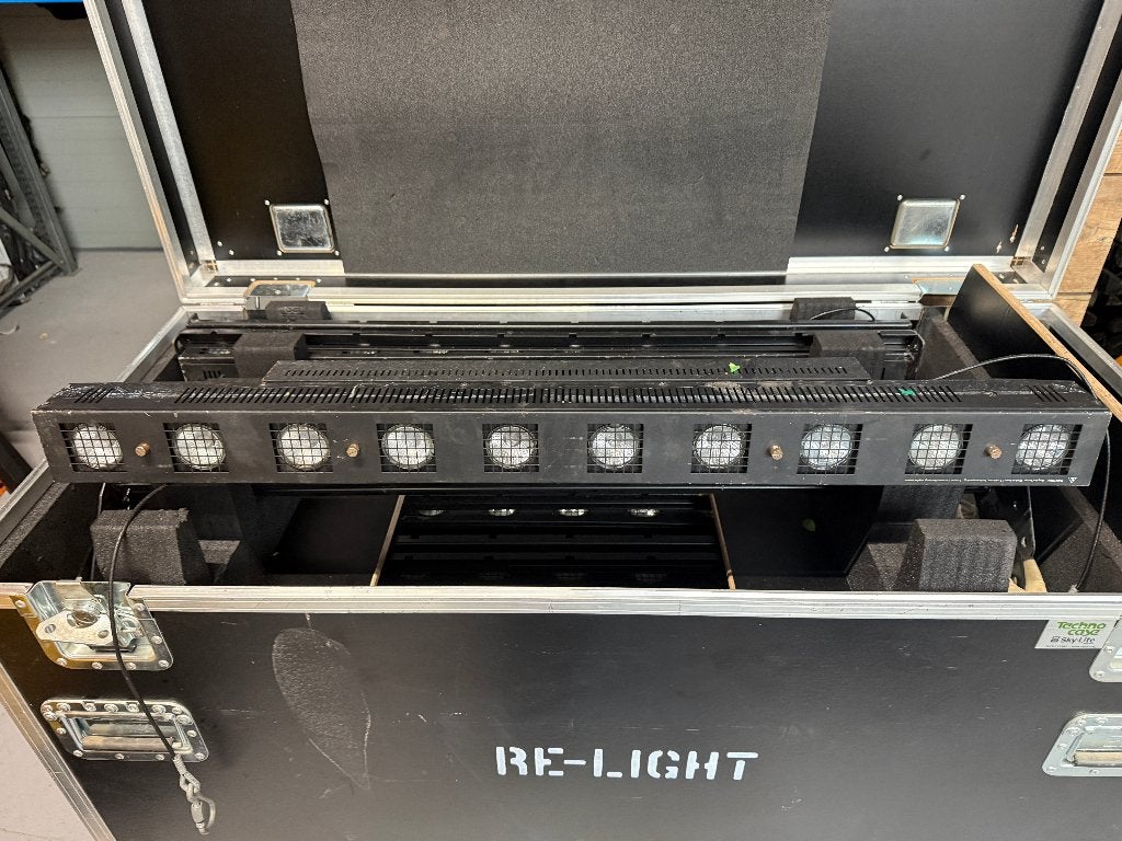 10 x showtec sunstrip met Admiral beugels in flightcase, Ophalen, Gebruikt, Licht, Geluidgestuurd
