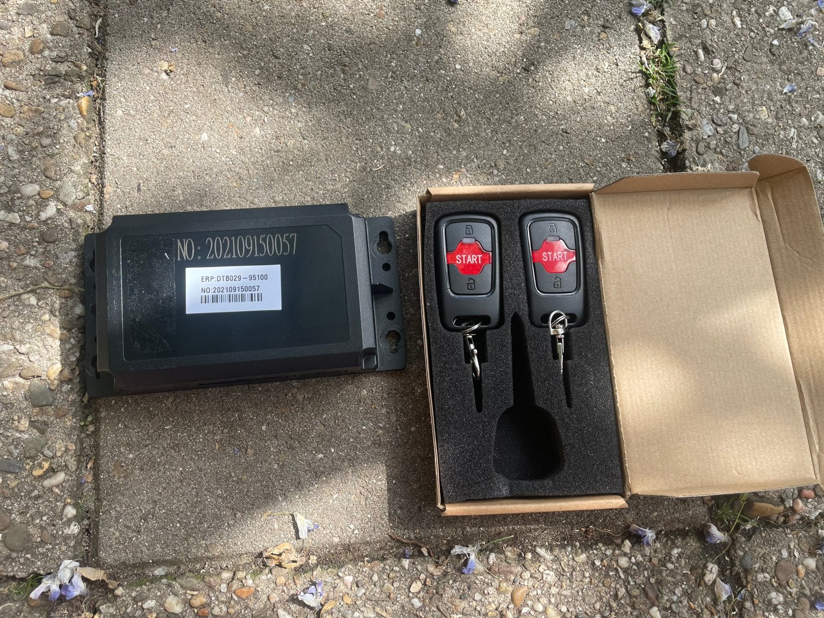 Nipponia E-Viball T-Box Afstandsbediening Set, Fietsen en Brommers, Brommeronderdelen | Scooters, Ophalen of Verzenden, Nieuw