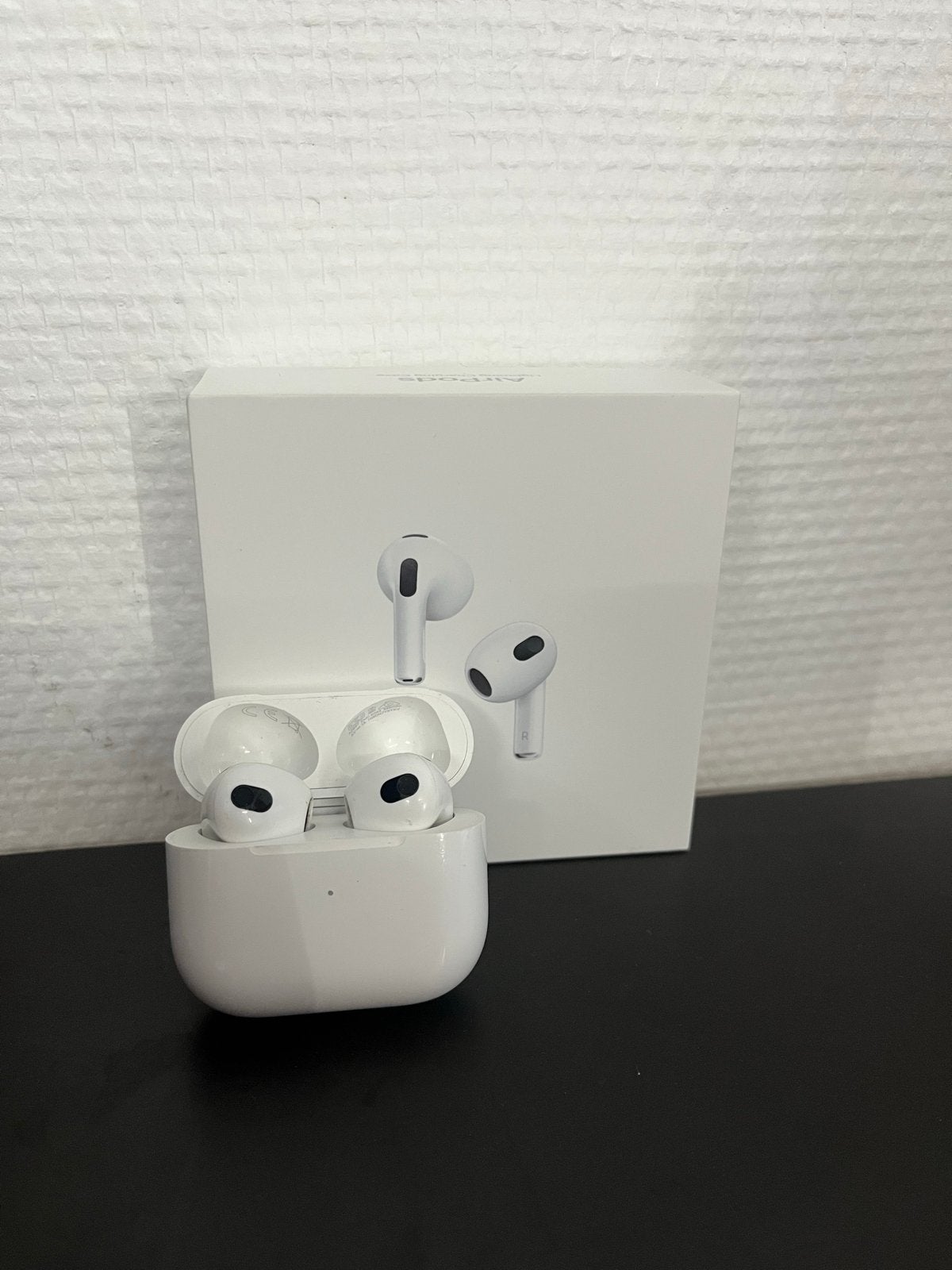 Apple AirPods 3rd Gen met Lightning Oplaadcase, In-ear, Bluetooth, Ophalen of Verzenden, Zo goed als nieuw