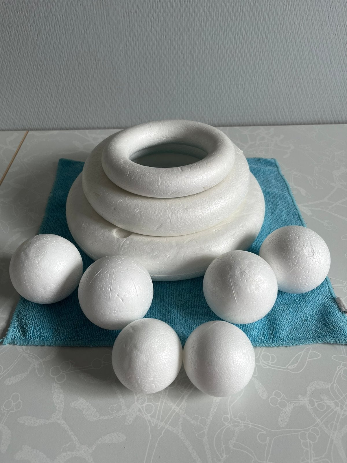 Piepschuim ringen en ballen, Ophalen of Verzenden, Zo goed als nieuw