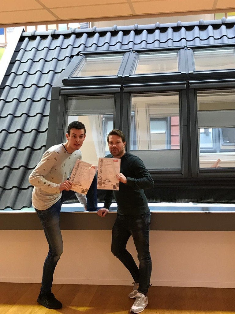 Velux dakramen met montage aktie prijs al vanaf 500 euro, Ophalen, Minder dan 80 cm, 80 tot 120 cm, Nieuw