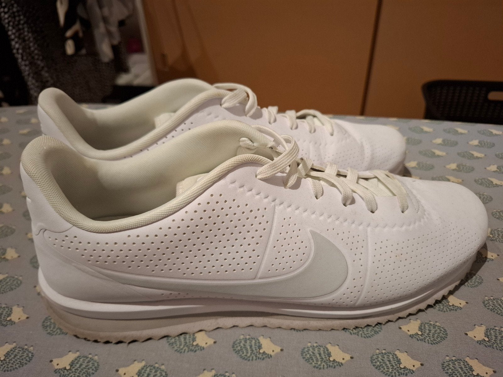 Zo goed als nieuwe NIKE  schoenen, Kleding | Heren, Schoenen, Wit, NIKE, Ophalen of Verzenden, Sneakers of Gympen