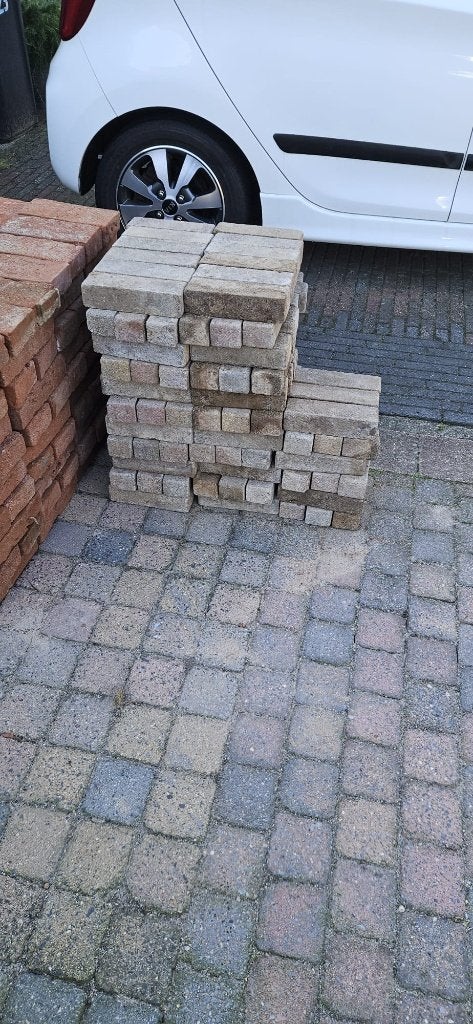 GRATIS op te halen, Ophalen, Klinkers, Zo goed als nieuw, Minder dan 5 m²