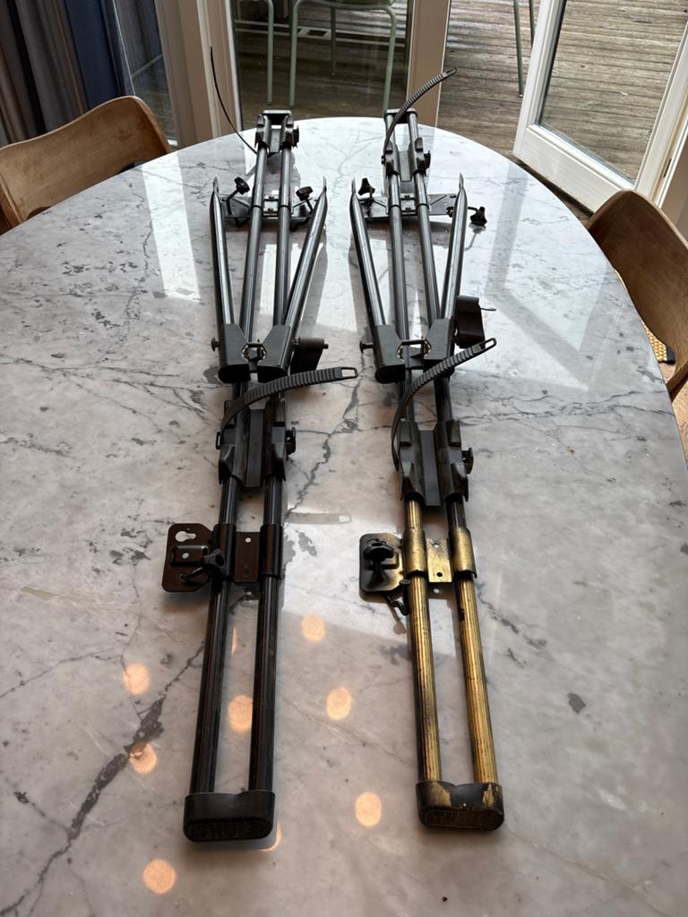 Thule Freeride dakdragers met slot en sleutel (2 stuks), Ophalen of Verzenden, Zo goed als nieuw, Dakdrager
