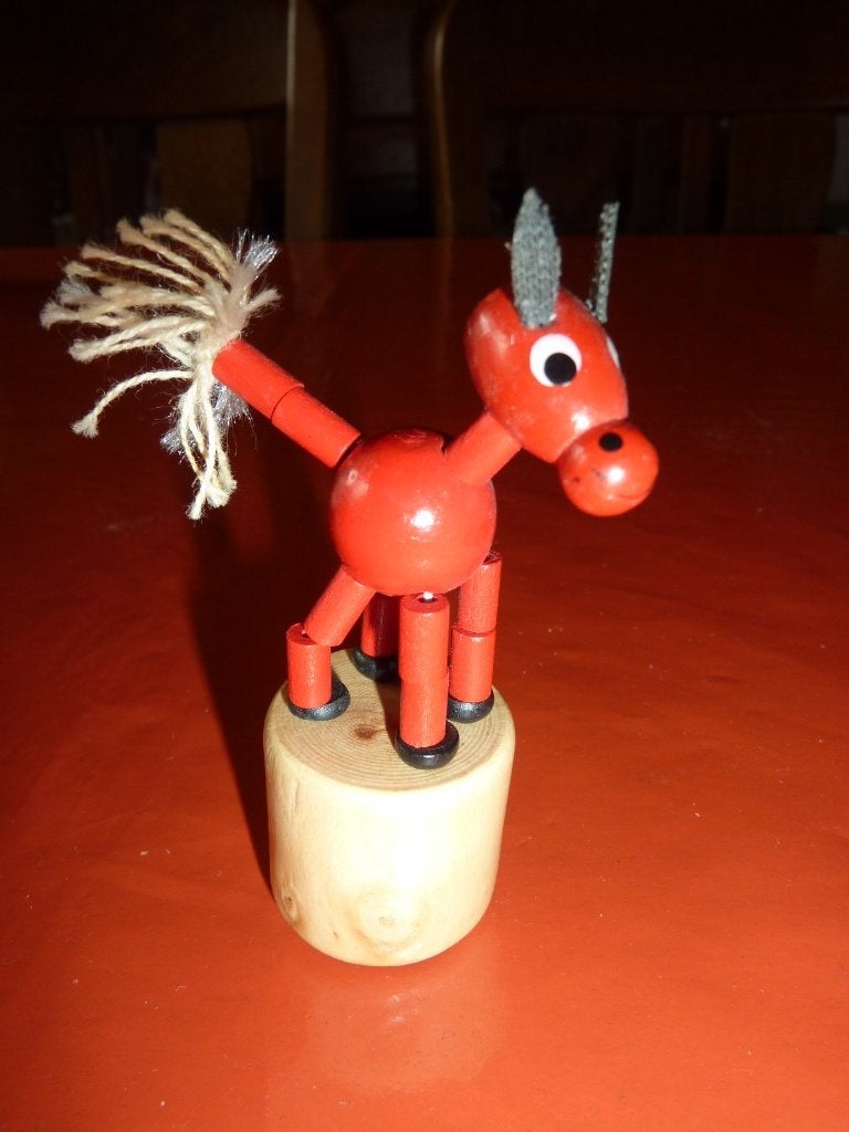 touwtjes poppetje ( hondje), Ophalen of Verzenden, Zo goed als nieuw