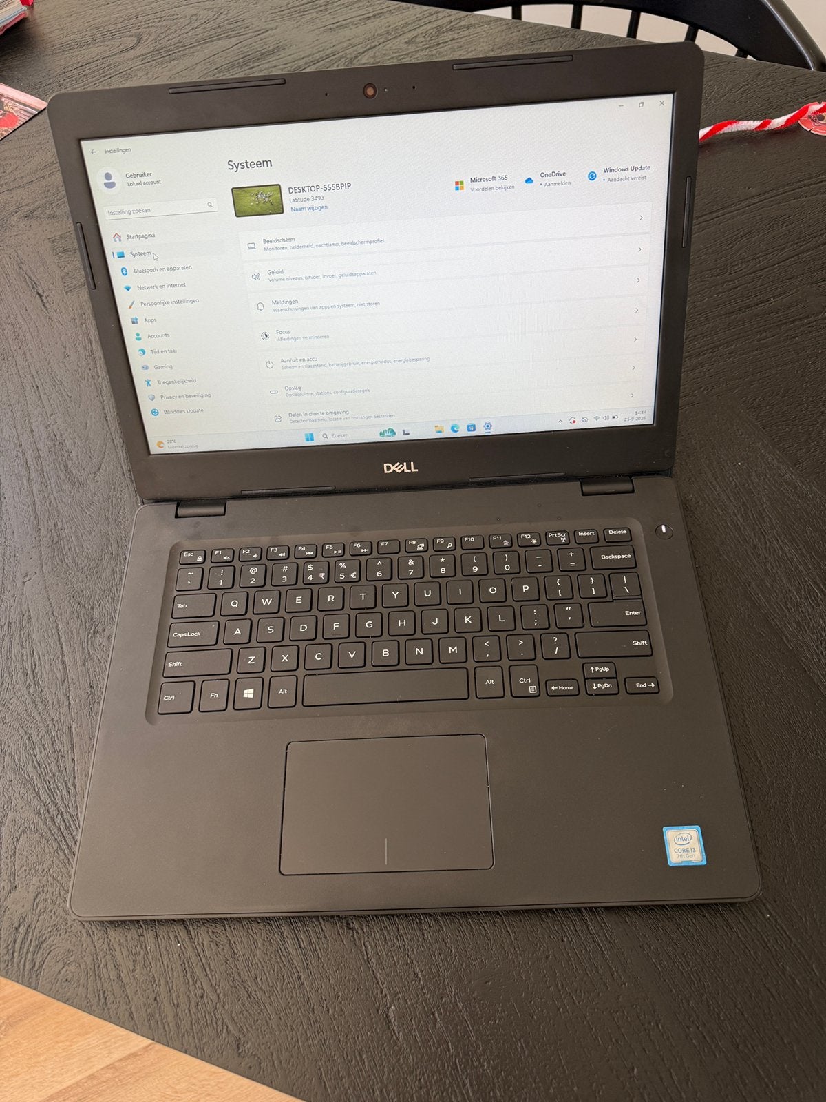 Dell latitude 3490 intel I3 16GB RAM Windows 11, Computers en Software, Ophalen, 2 tot 3 Ghz, 15 inch, Zo goed als nieuw