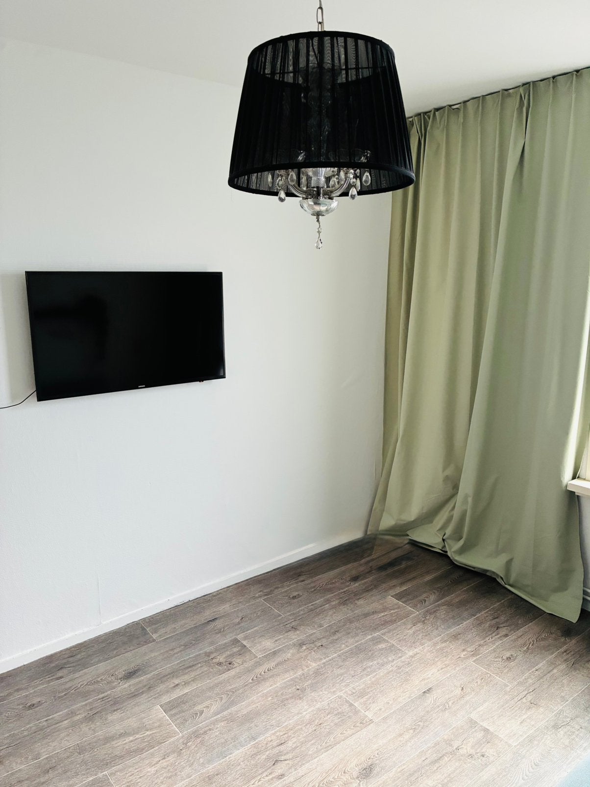 Kamer €699 incl. nabij station Rotterdam-Lombardijen, Huizen en Kamers, Rotterdam